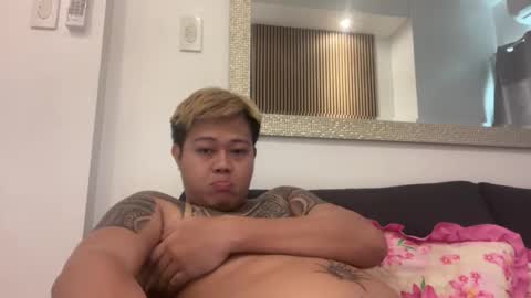 Snapshot of whoonyoekim1996 chatting on March 2, 9:16 am whoonyoekim1996 online show from March 2, 9:16 am