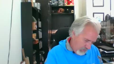 whs4fem online show from November 9, 4:55 am