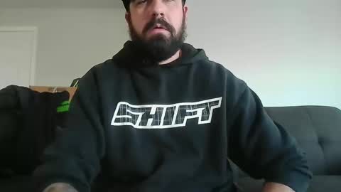 whtboytatted384 online show from December 14, 9:08 pm