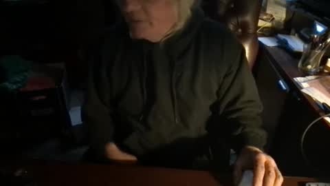 Snapshot of wickedcockstevie chatting on November 19, 9:48 pm stevie online show from November 19, 9:48 pm