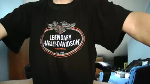 Snapshot of wickes71 chatting on October 4, 6:22 am Tommy online show from October 4, 6:22 am