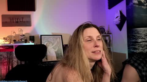 Gretchen  Jimmy online show from February 6, 9:22 am