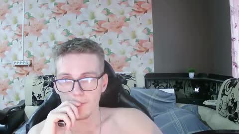 wiiinkyyy online show from November 29, 6:38 am