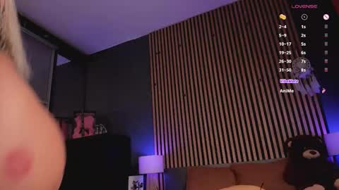 WILD-ANGEL777a online show from March 1, 6:37 am