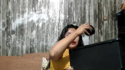 wild_ass_zessa online show from June 21, 2:30 pm