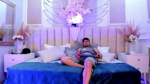 wild lovers  online show from April 3, 4:05 pm