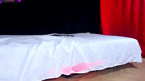 Call me Luna  online show from April 13, 1:38 pm