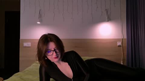 Snapshot of wild_peony chatting on January 3, 9:57 pm wild_peony online show from January 3, 9:57 pm