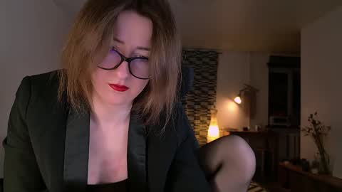 Snapshot of wild_peony chatting on February 13, 4:17 pm wild_peony online show from February 13, 4:17 pm