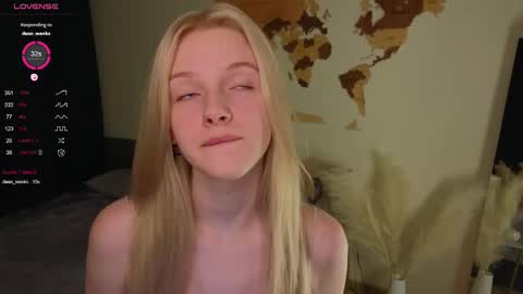 Snapshot of wildadearborn chatting on February 23, 4:02 pm Ava online show from February 23, 4:02 pm