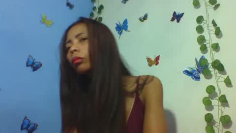wildah online show from June 3, 12:24 am