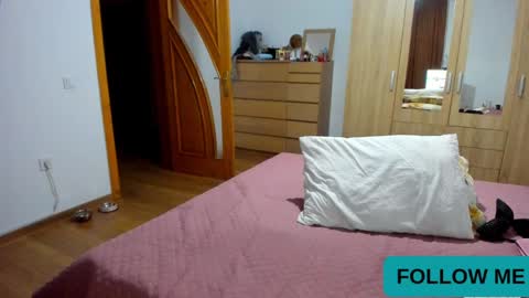 Alissa online show from March 30, 5:36 pm