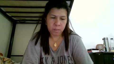 WildChick online show from November 19, 6:02 am