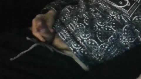 Snapshot of wildealexyz chatting on December 18, 12:38 am WildeAlex online show from December 18, 12:38 am