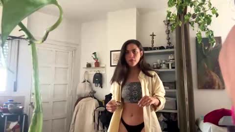 Snapshot of wilderswomen chatting on November 1, 1:35 pm wilderswomen online show from November 1, 1:35 pm