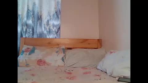 Merci online show from April 15, 7:26 am