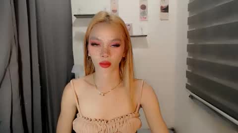 wildhotshemale online show from January 15, 9:58 am