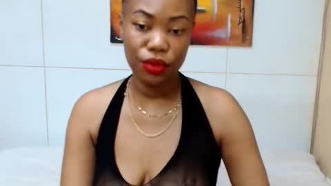 wildlittlekittyxx online show from June 13, 6:44 am