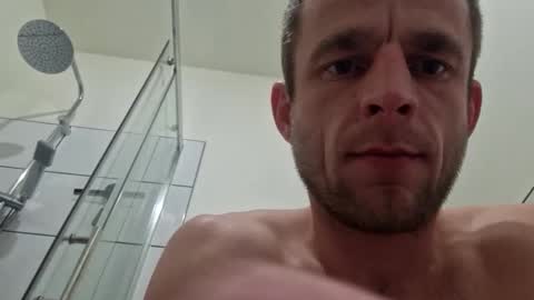 Snapshot of wildmike93 chatting on March 9, 1:53 am wildmike93 online show from March 9, 1:53 am
