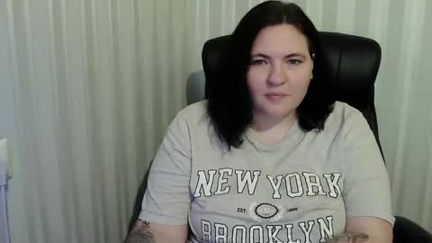 Snapshot of wildpanthers chatting on November 21, 9:19 am wildpanthers online show from November 21, 9:19 am