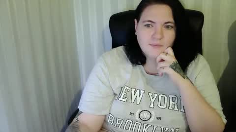 Snapshot of wildpanthers chatting on November 21, 9:24 pm wildpanthers online show from November 21, 9:24 pm