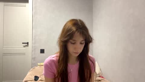 Snapshot of wildpeachh chatting on November 7, 6:08 pm wildpeachh online show from November 7, 6:08 pm