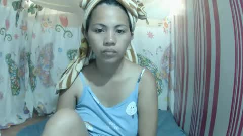 Snapshot of wildpoohkhaye chatting on March 11, 3:48 am wildpoohkhaye online show from March 11, 3:48 am