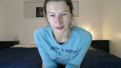 Snapshot of wildrose_l chatting on December 3, 3:09 am WildRose L - check my Pinned tweet if you dont see me online within 5 minutes after Ive sent email notifications online show from December 3, 3:09 am