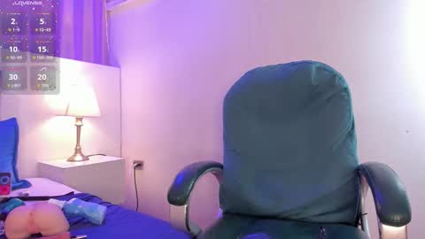 Snapshot of will_turneer chatting on February 23, 4:54 am Will online show from February 23, 4:54 am