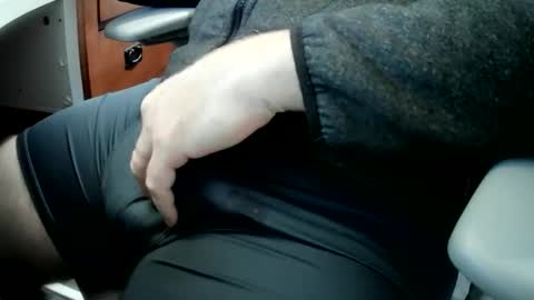 Snapshot of willecumtoday chatting on December 4, 1:31 pm Will online show from December 4, 1:31 pm