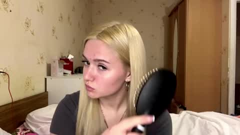 Sophia online show from April 6, 4:41 pm