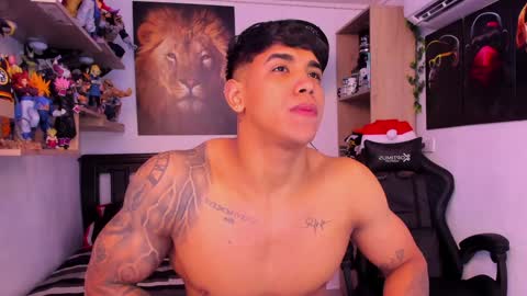 Snapshot of william_dracko9 chatting on December 29, 11:40 am Dracko online show from December 29, 11:40 am