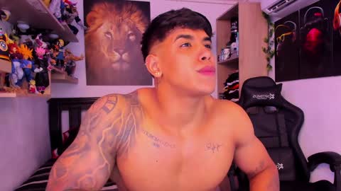 Snapshot of william_dracko9 chatting on January 27, 3:58 am Dracko online show from January 27, 3:58 am