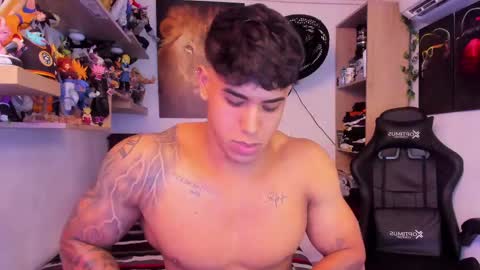 Snapshot of william_dracko9 chatting on February 10, 4:19 am Dracko online show from February 10, 4:19 am