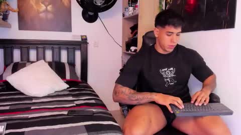 Snapshot of william_dracko9 chatting on September 17, 4:03 am Dracko online show from September 17, 4:03 am