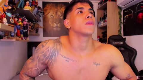 Snapshot of william_dracko9 chatting on October 7, 5:26 am Dracko online show from October 7, 5:26 am