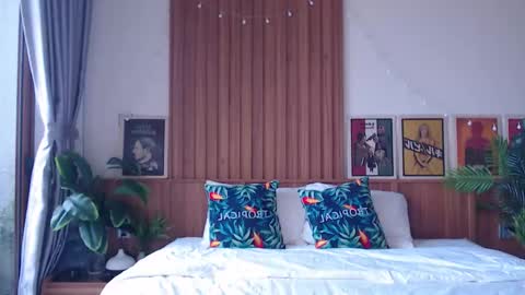 Snapshot of william_henry_a chatting on February 9, 8:40 am William online show from February 9, 8:40 am