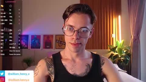 Snapshot of william_henry_a chatting on February 26, 10:36 am William online show from February 26, 10:36 am