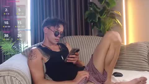 William online show from July 2, 5:57 am