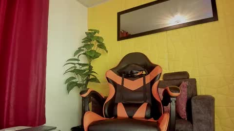 Snapshot of william_parra55 chatting on September 17, 2:19 pm William Parra online show from September 17, 2:19 pm