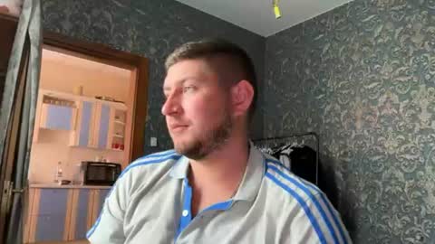 Snapshot of williamdeluca chatting on July 22, 9:45 am williamdeluca online show from July 22, 9:45 am