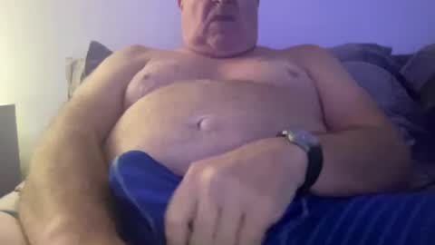 willieb777 online show from October 4, 8:07 pm