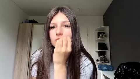 Mari online show from June 29, 6:52 am