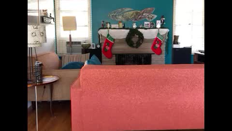 Snapshot of willirob chatting on December 12, 5:48 pm William online show from December 12, 5:48 pm