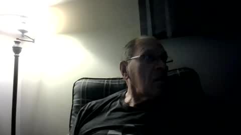Snapshot of willnedoher chatting on May 23, 12:20 pm Willhedoher online show from May 23, 12:20 pm