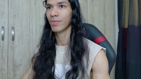 willy_veins online show from April 4, 12:13 pm