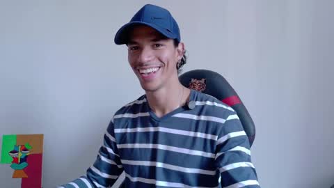 willy_veins online show from May 23, 3:16 pm