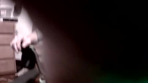 Snapshot of willydogg83 chatting on April 20, 2:58 am willydogg83 online show from April 20, 2:58 am