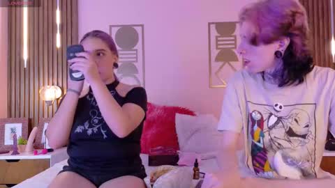 Winchester Hanna online show from March 9, 8:24 pm