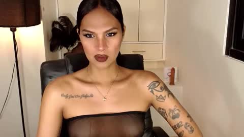 winidaputa online show from March 30, 9:32 am